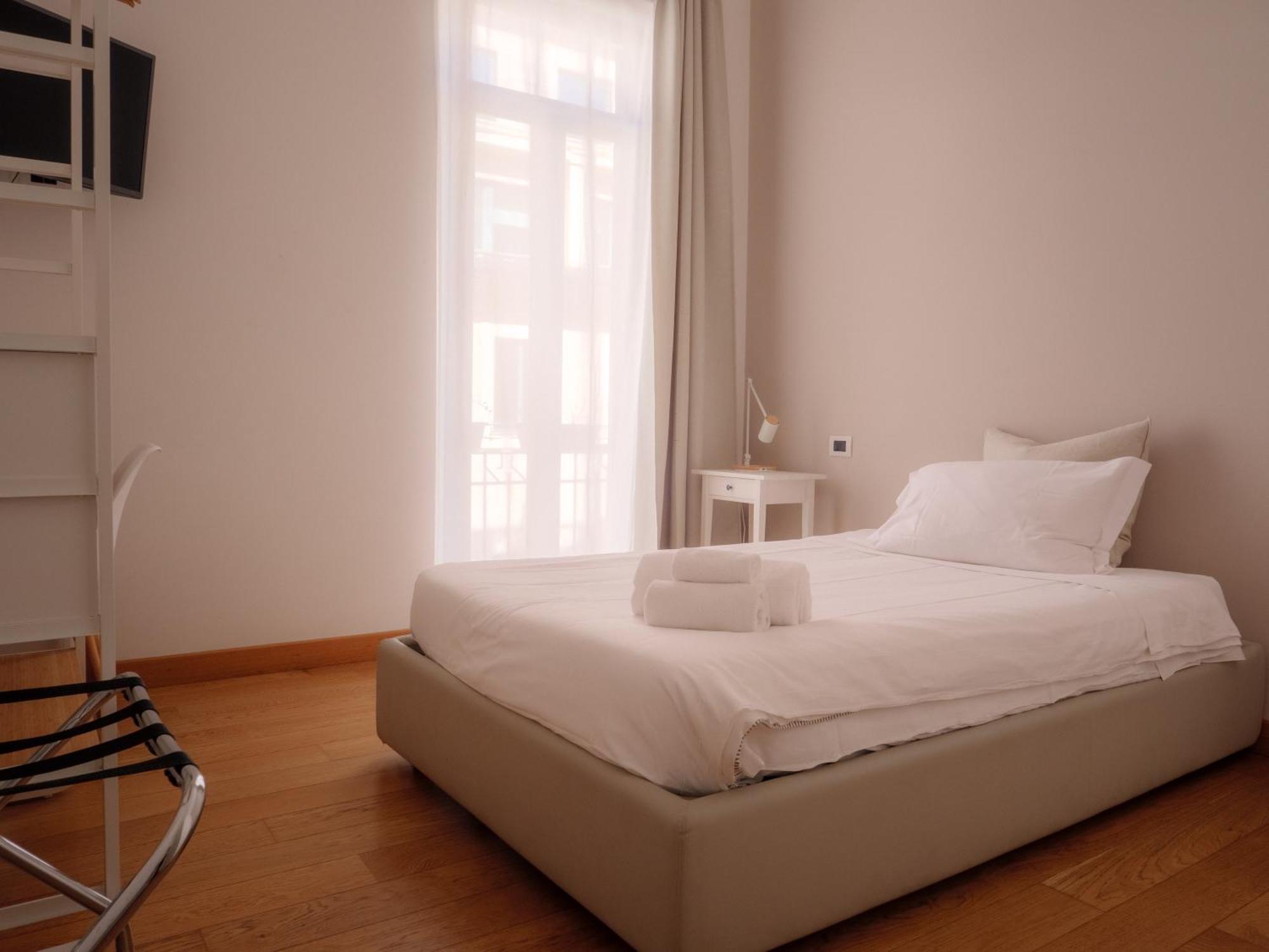 Colosseo Guest House Рим Экстерьер фото