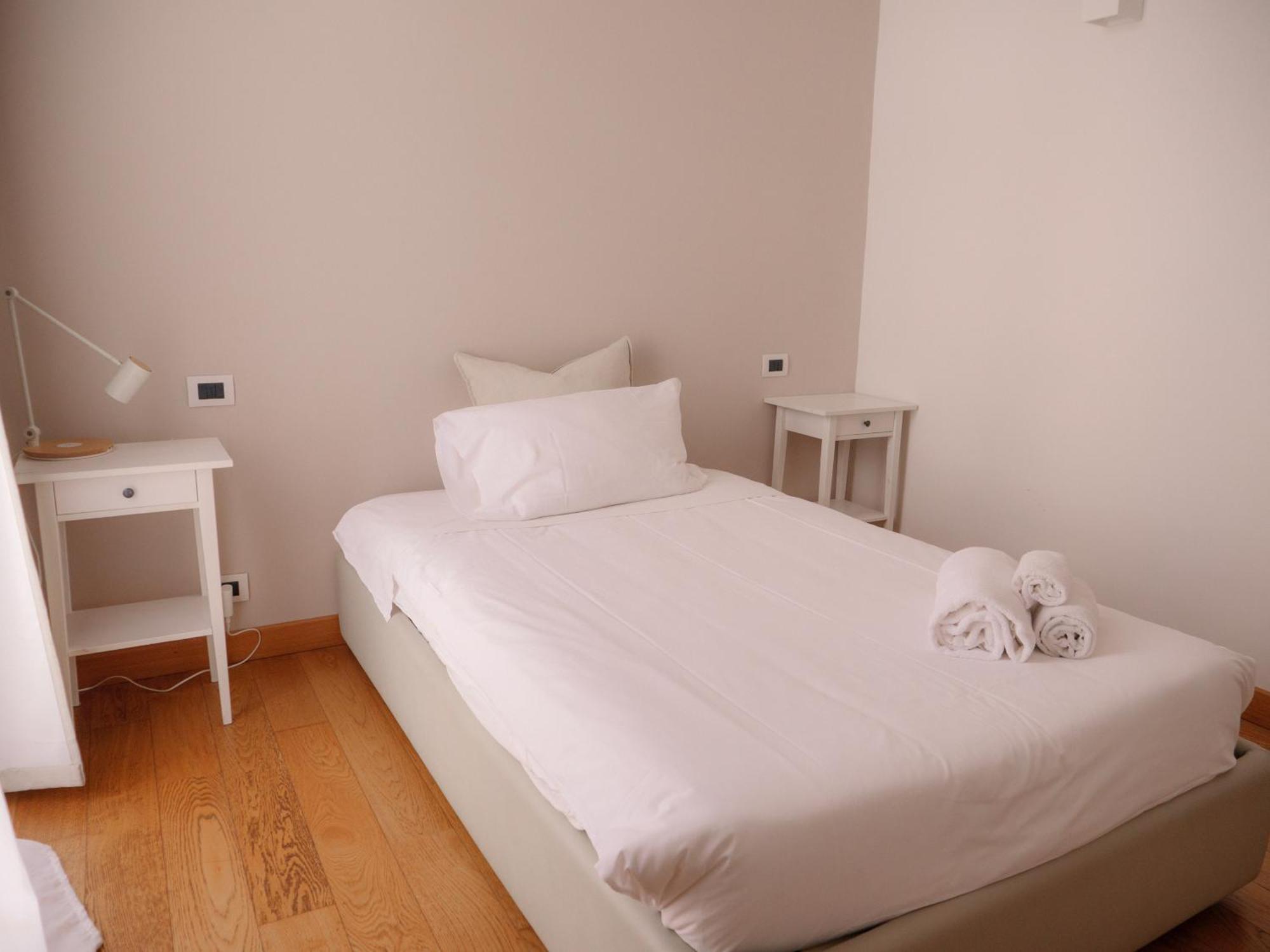 Colosseo Guest House Рим Экстерьер фото