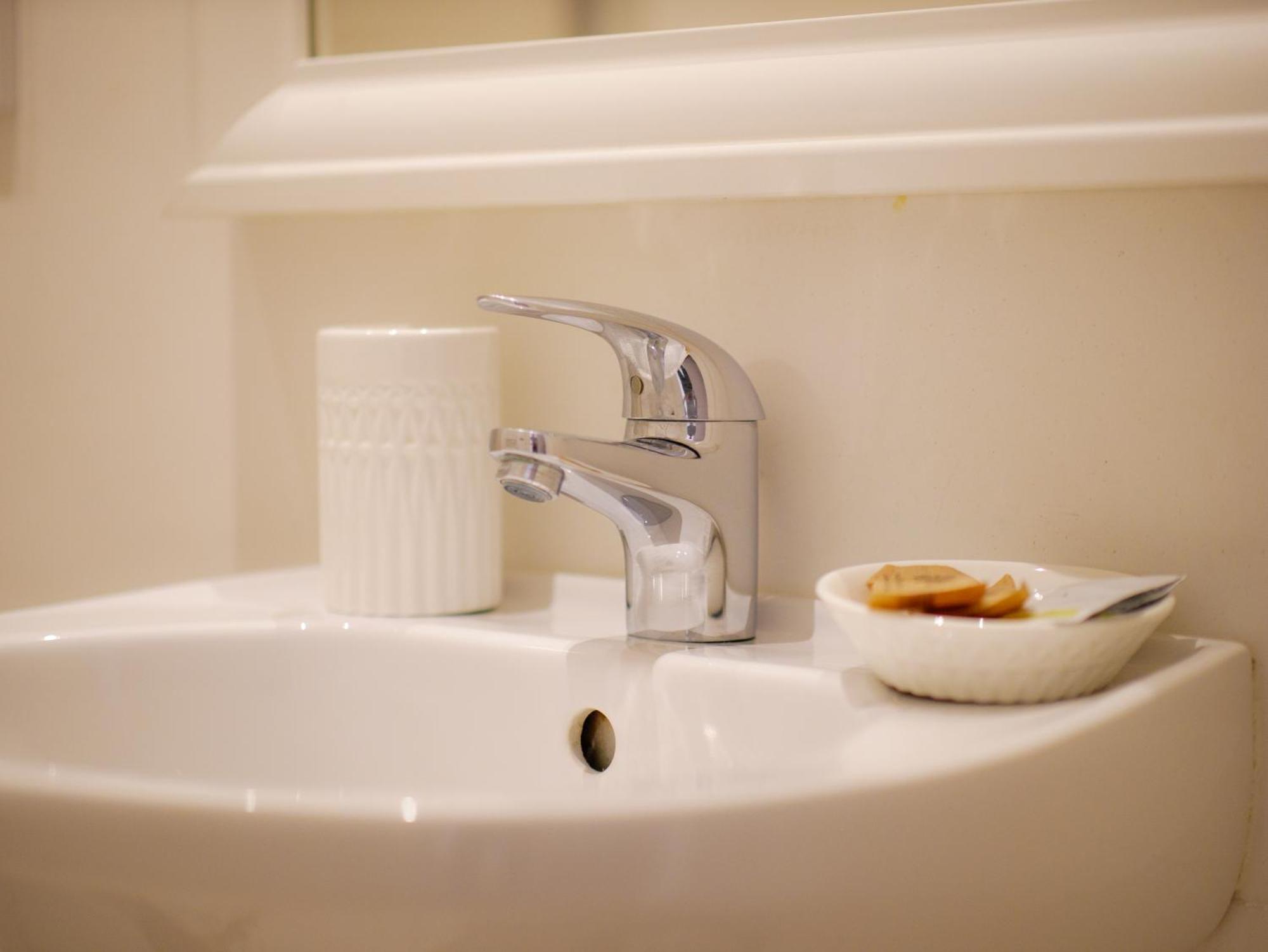 Colosseo Guest House Рим Экстерьер фото